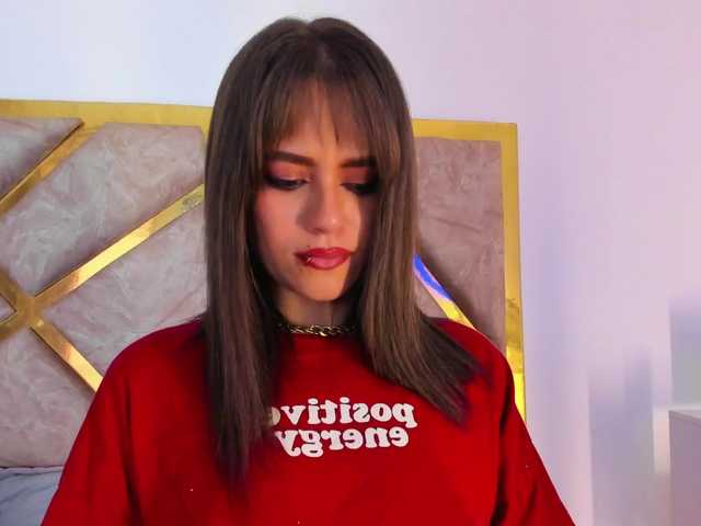 EmilyElle1 webcam