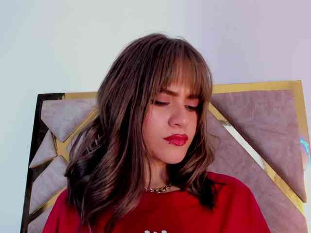 EmilyElle1 webcam