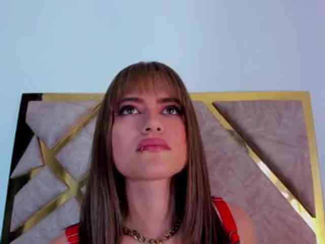 EmilyElle1 webcam