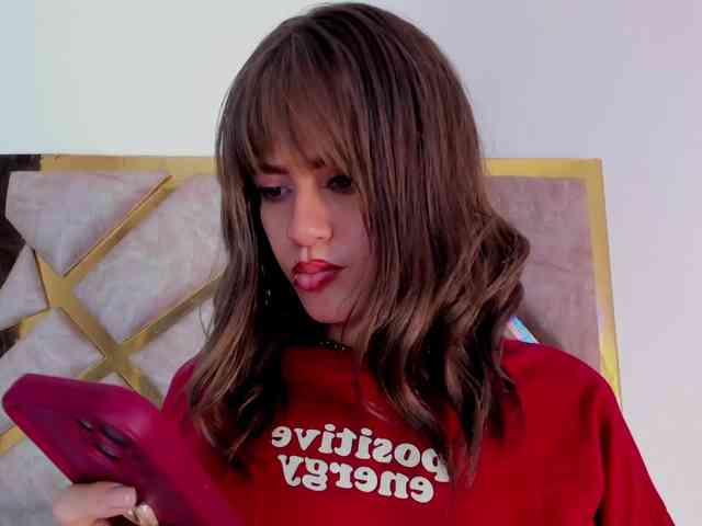 EmilyElle1 webcam