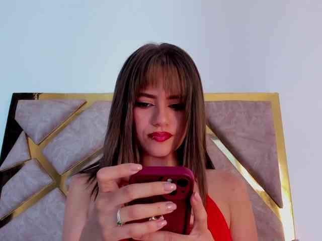 EmilyElle1 webcam