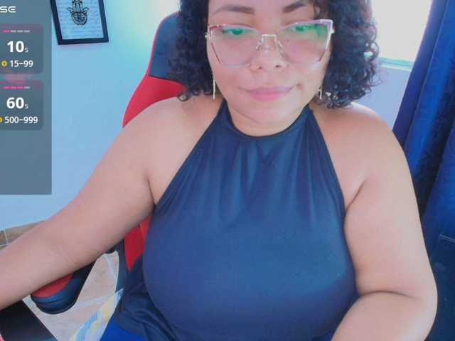 Italy-boobs live cam on BongaCams