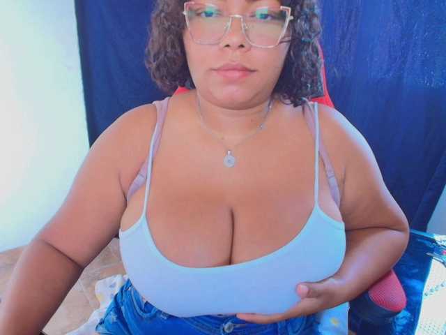 Italy-boobs