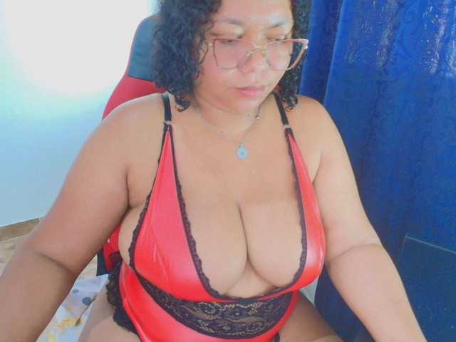 Italy-boobs