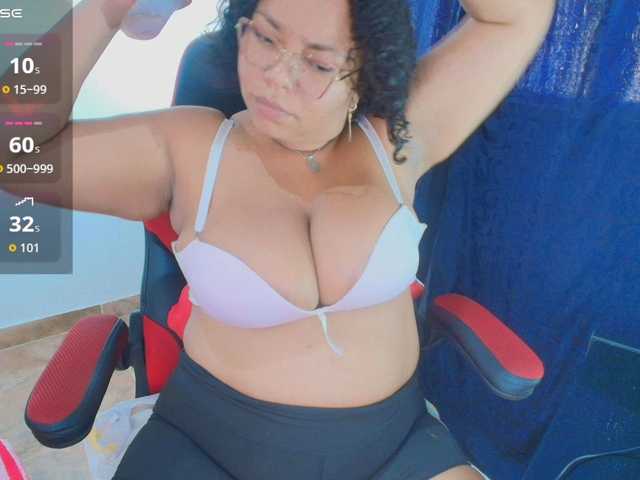 Italy-boobs