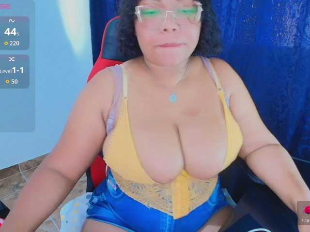 Italy-boobs