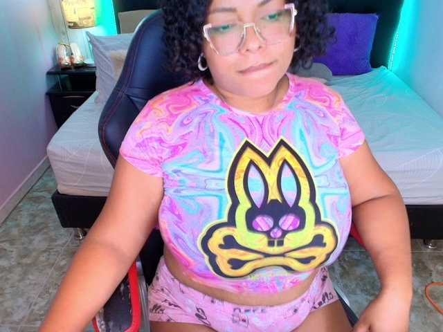 Italy-boobs live cam on BongaCams