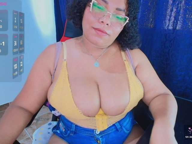 Italy-boobs live webcam show