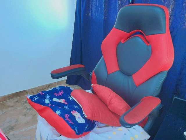 Italy-boobs live cam on BongaCams