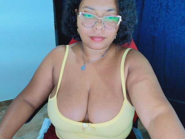 Italy-boobs