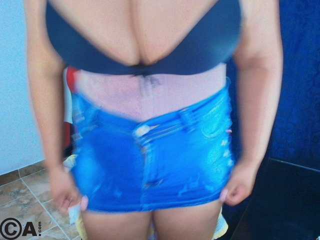 Italy-boobs