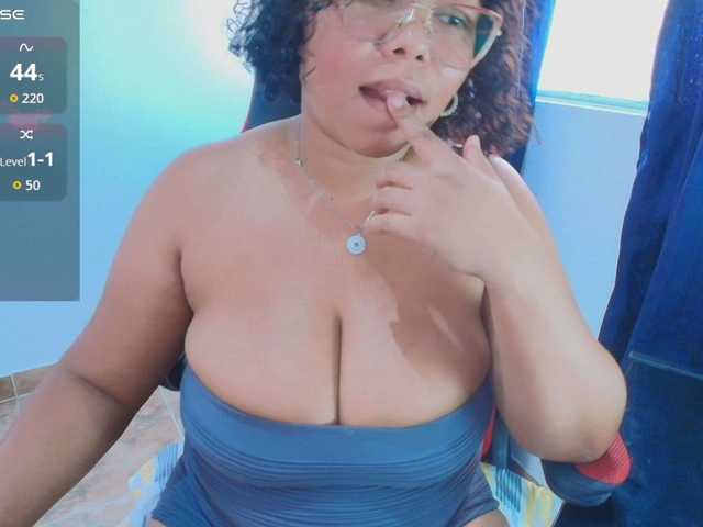 Italy-boobs