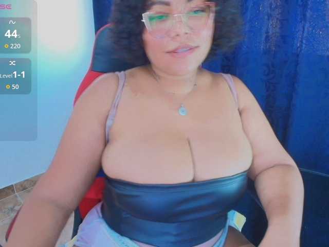 Italy-boobs