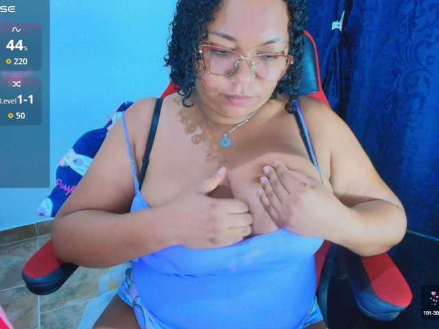 Italy-boobs
