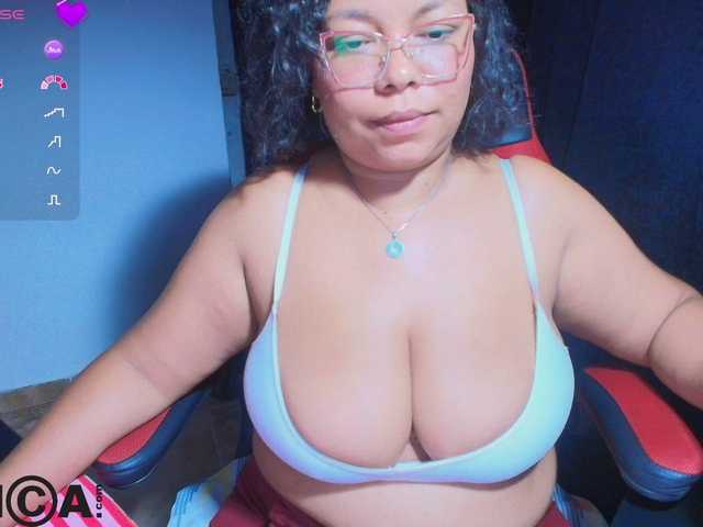 Italy-boobs