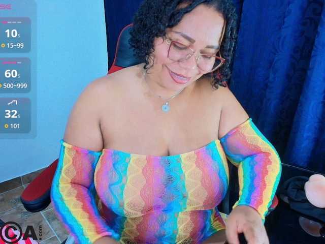 Italy-boobs live webcam show