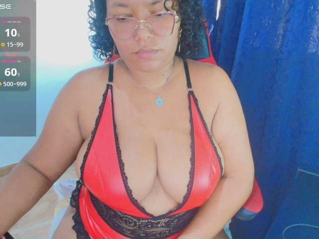 Italy-boobs