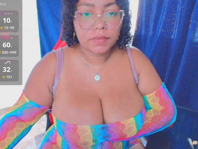 Italy-boobs live cam on BongaCams