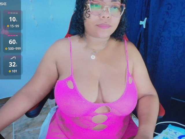 Italy-boobs live cam on BongaCams