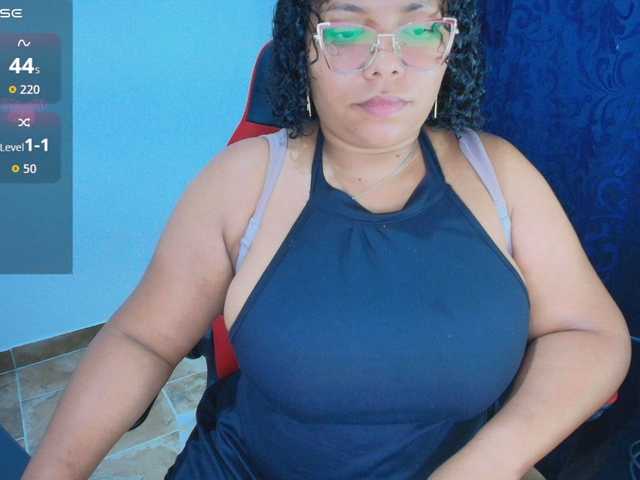 Italy-boobs live cam on BongaCams