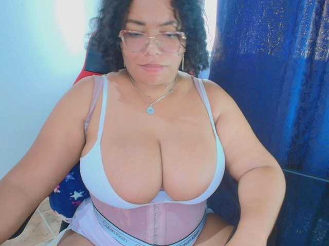 Italy-boobs