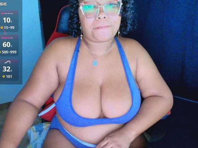 Italy-boobs