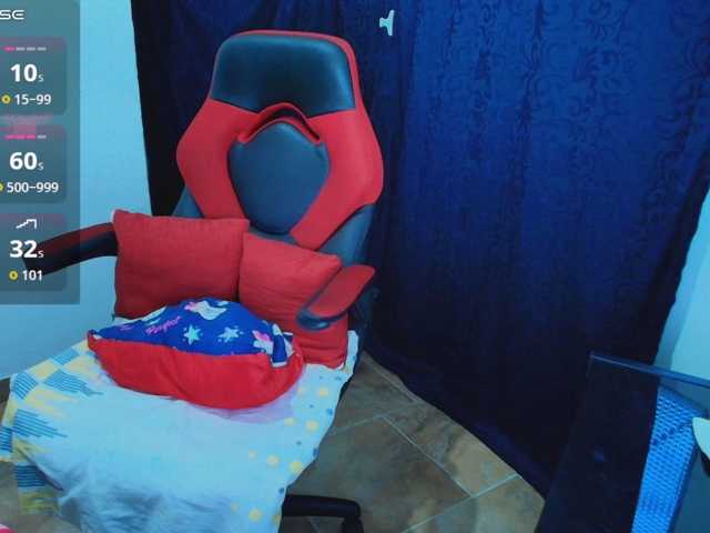 Italy-boobs, live now on BongaCams