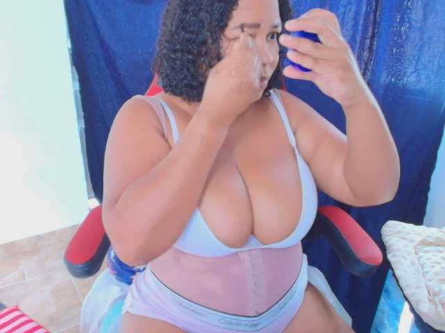 Italy-boobs
