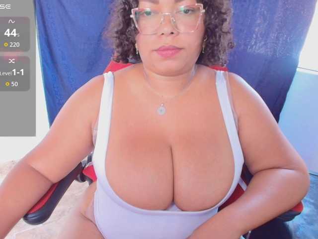 Italy-boobs
