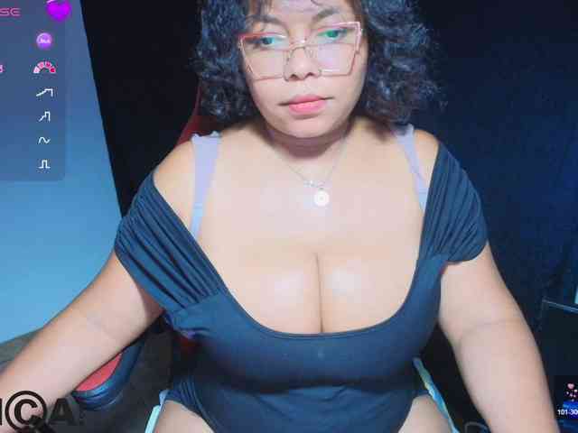 Italy-boobs webcam