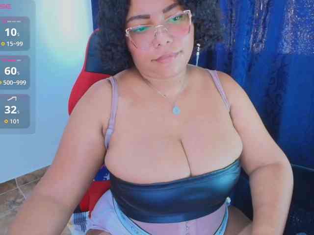 Italy-boobs webcam