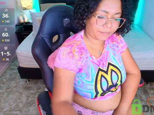 Italy-boobs webcam