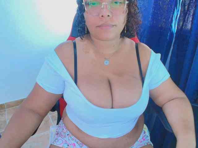 Italy-boobs - Girl 
