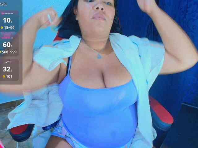 Italy-boobs webcam