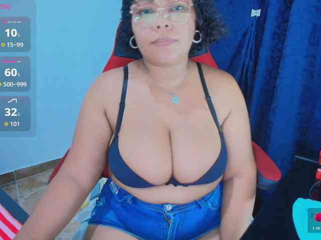 Italy-boobs webcam