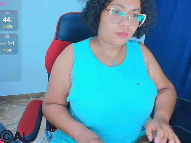 Italy-boobs webcam