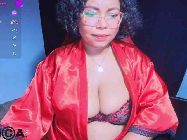 Italy-boobs webcam