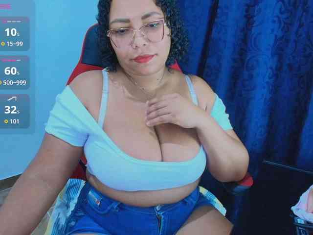 Italy-boobs webcam
