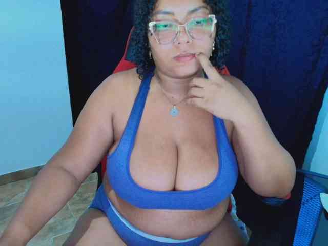 Italy-boobs