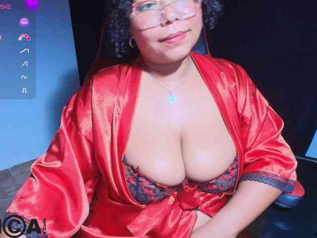 Italy-boobs webcam