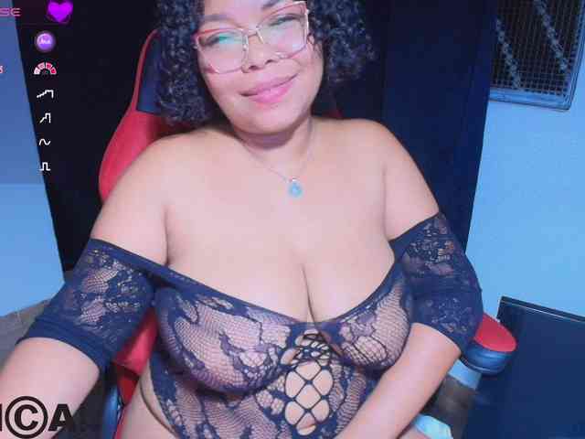 Italy-boobs webcam