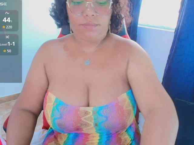 Italy-boobs Italy-boobs