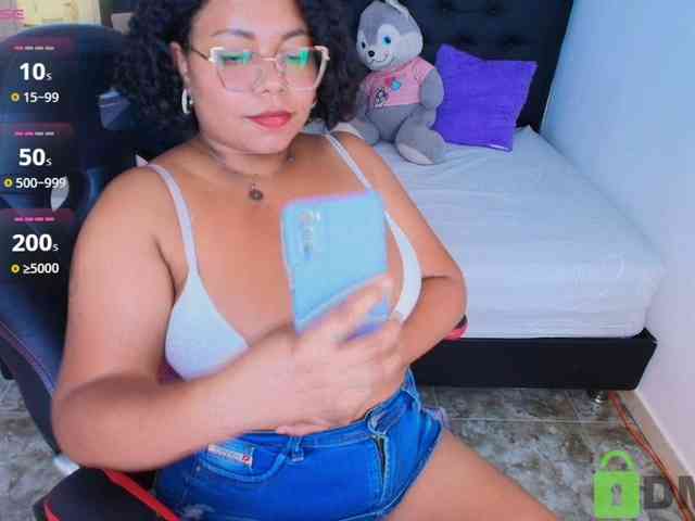 Italy-boobs webcam