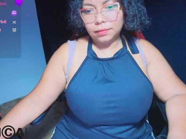 Italy-boobs webcam
