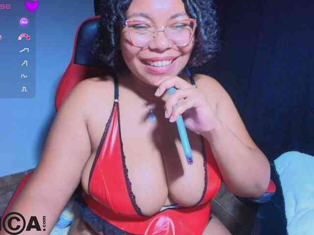 Italy-boobs webcam
