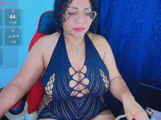 Italy-boobs webcam