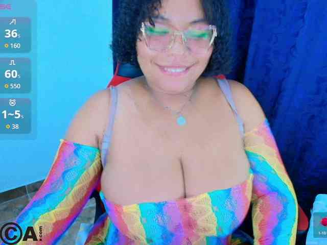 Italy-boobs webcam