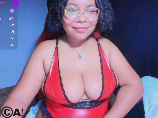 Italy-boobs webcam