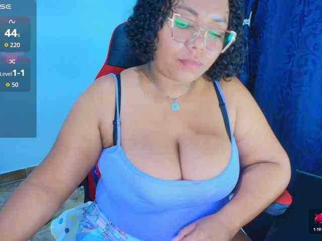 Italy-boobs webcam