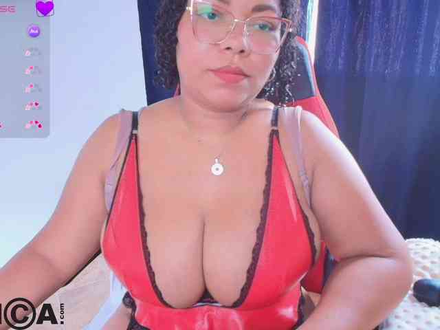 Italy-boobs webcam